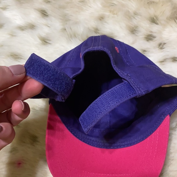 Skye ball cap and glasses - Picture 3 of 11